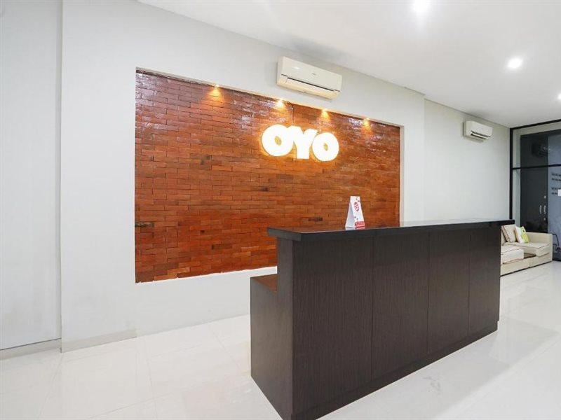 Hotel Super Oyo Capital O 449 The Colins Keputih Exteriér fotografie