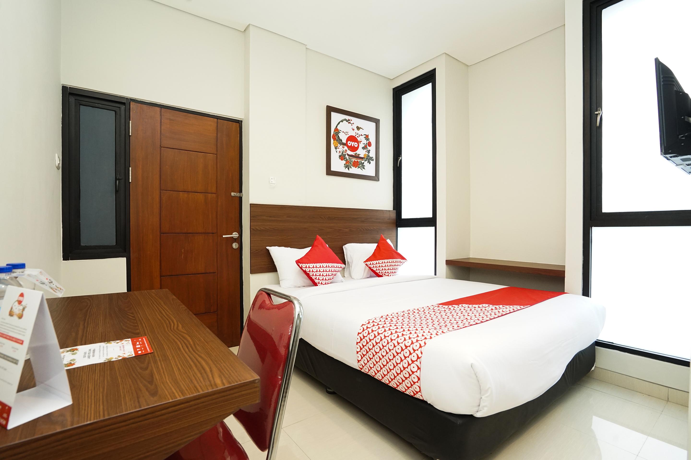 Hotel Super Oyo Capital O 449 The Colins Keputih Exteriér fotografie